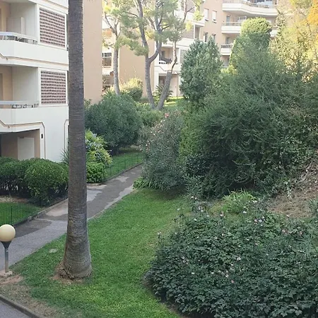 2 Pieces Avec Piscine Et Vue Et Climatisation Apartment Nice